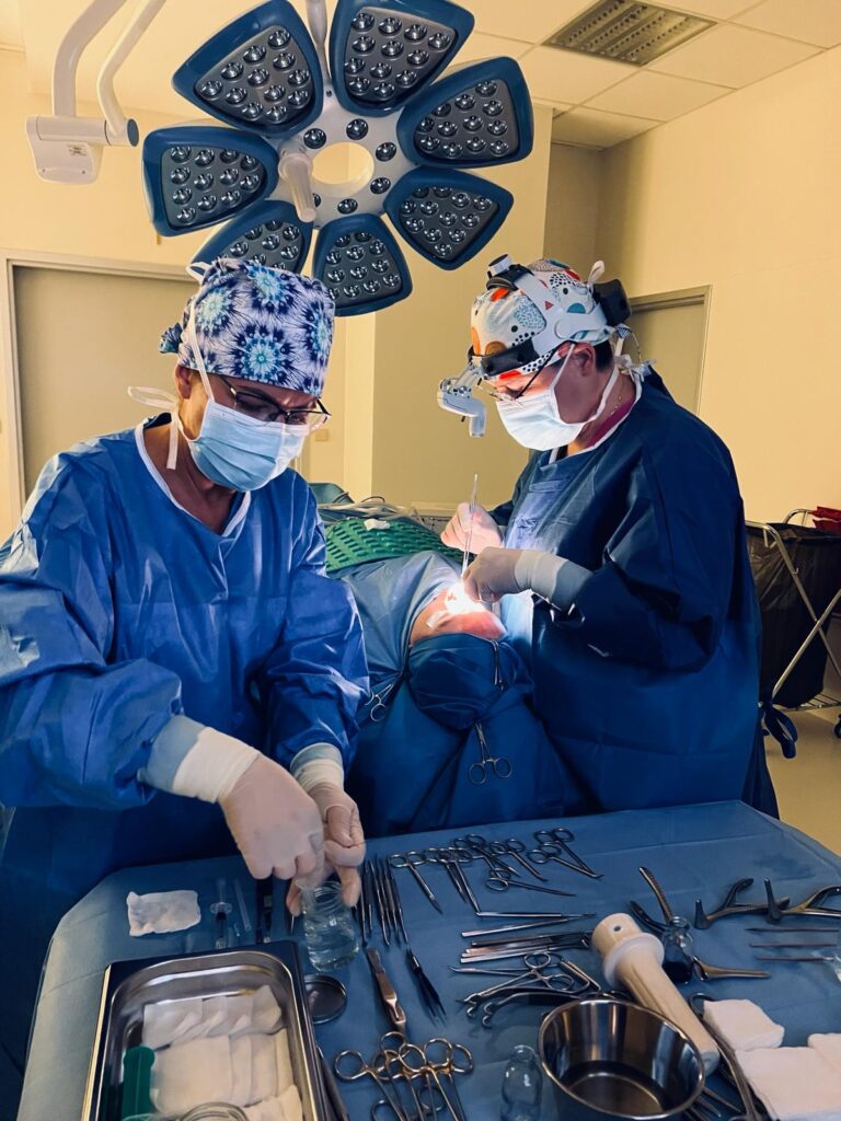 dr Anna Olender chirurg plastyczny